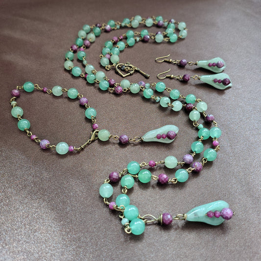 Parure in Avventurina Verde e Rubino – Gioielli Naturali per Energia, Benessere e Armonia"- Rif.2025/35 1/2/3
