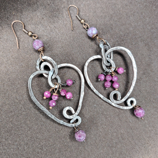 Orecchini in Rubino – Forza e Passione - Linea Cuori Scassati- rif.CS001